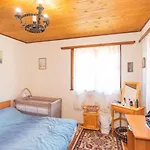 зеленият двор Nyaraló