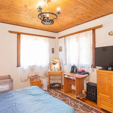 зеленият двор Case de vacanță