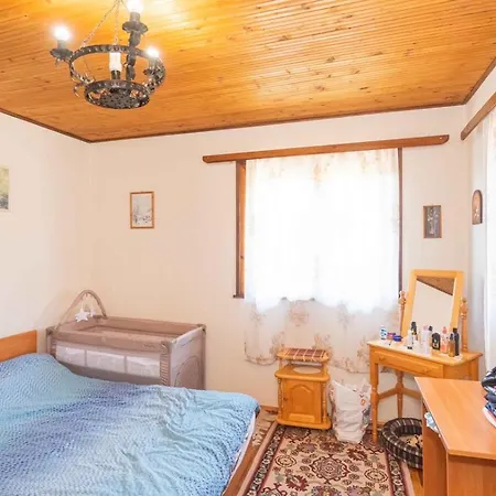 зеленият двор Case de vacanță