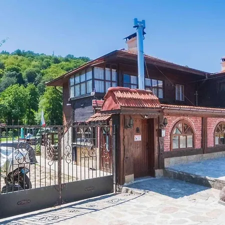 зеленият двор *