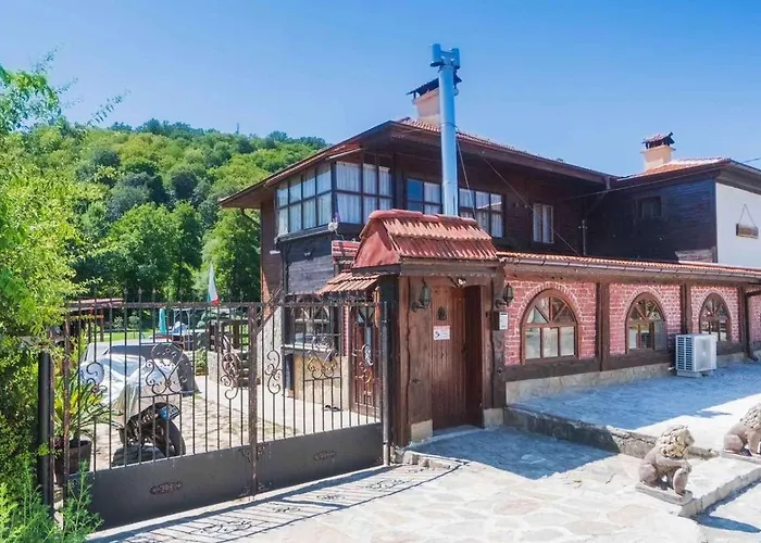 зеленият двор *